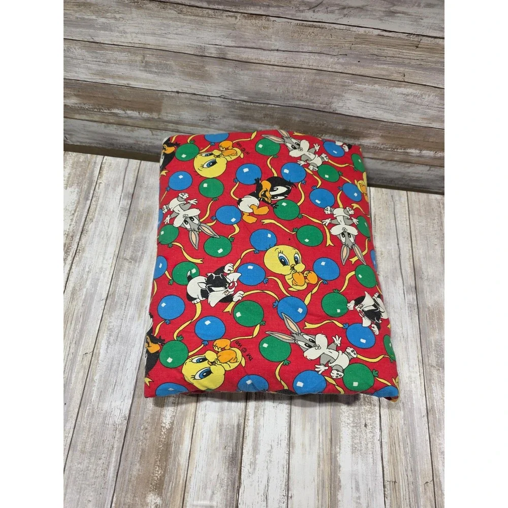 Looney Tunes Characters Red‎ Balloons 38